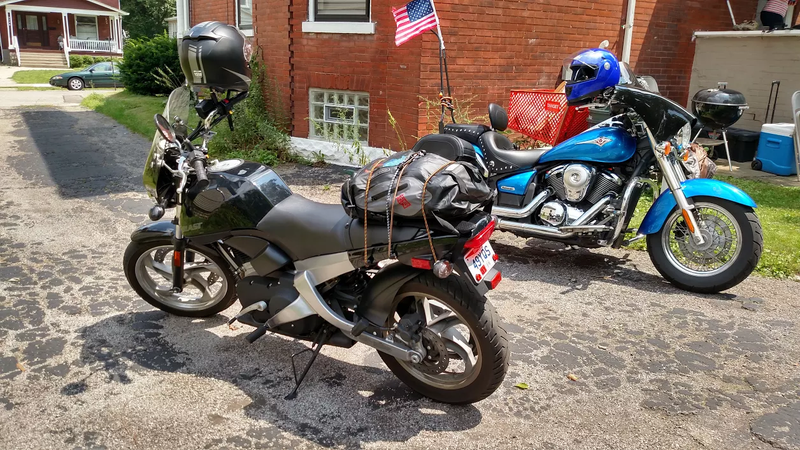 Illustration for article titled Two wheels good: Nashville Roadtrip!